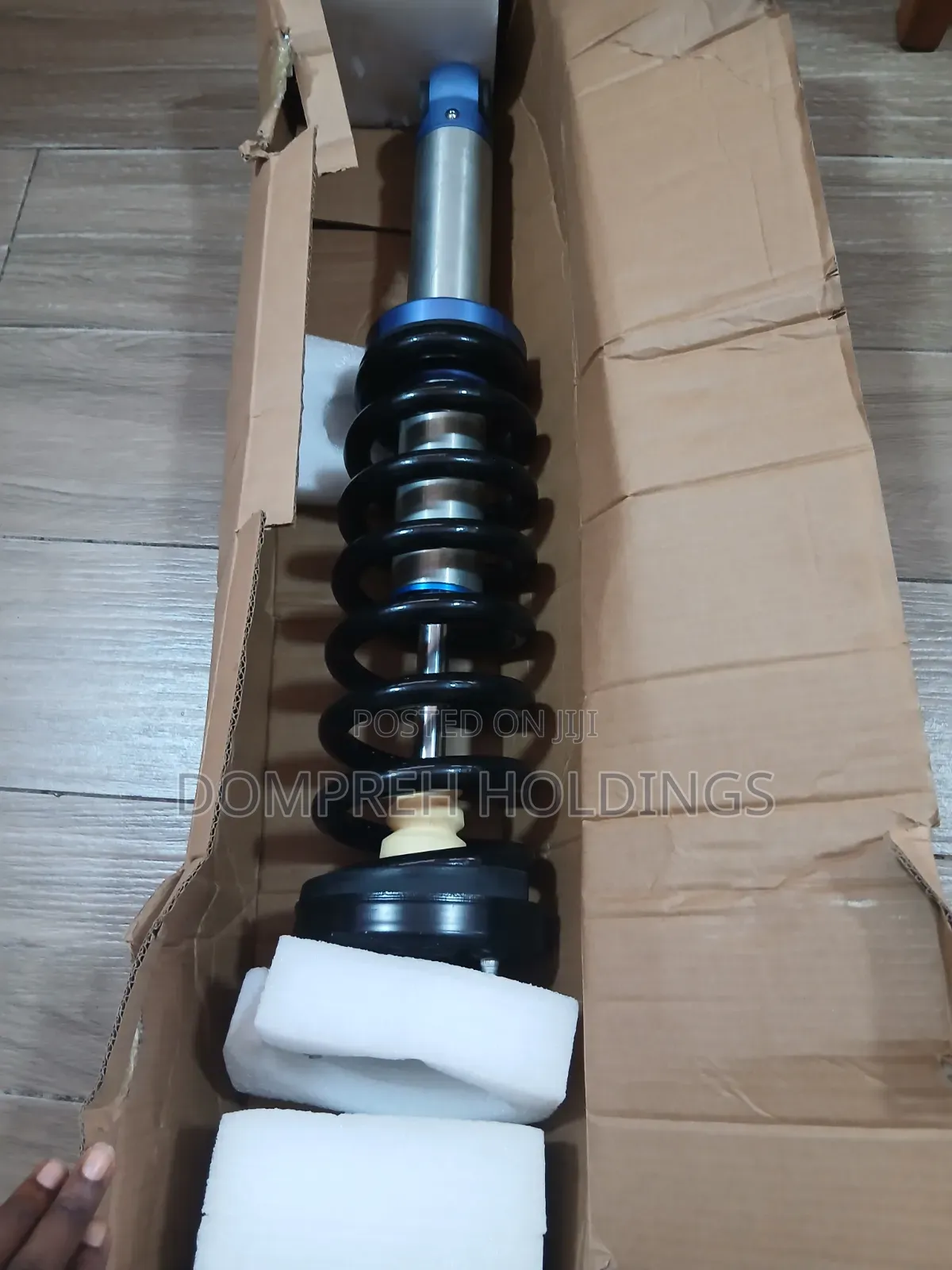 Ford Raptor Truck Front Shock Absorbers - Complete