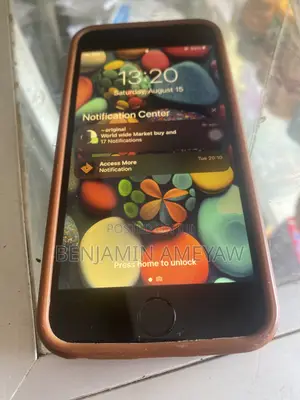 Apple iPhone 7 32 GB Black
