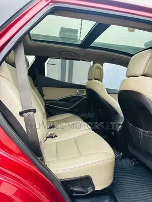 Hyundai Santa Fe 2013 Red