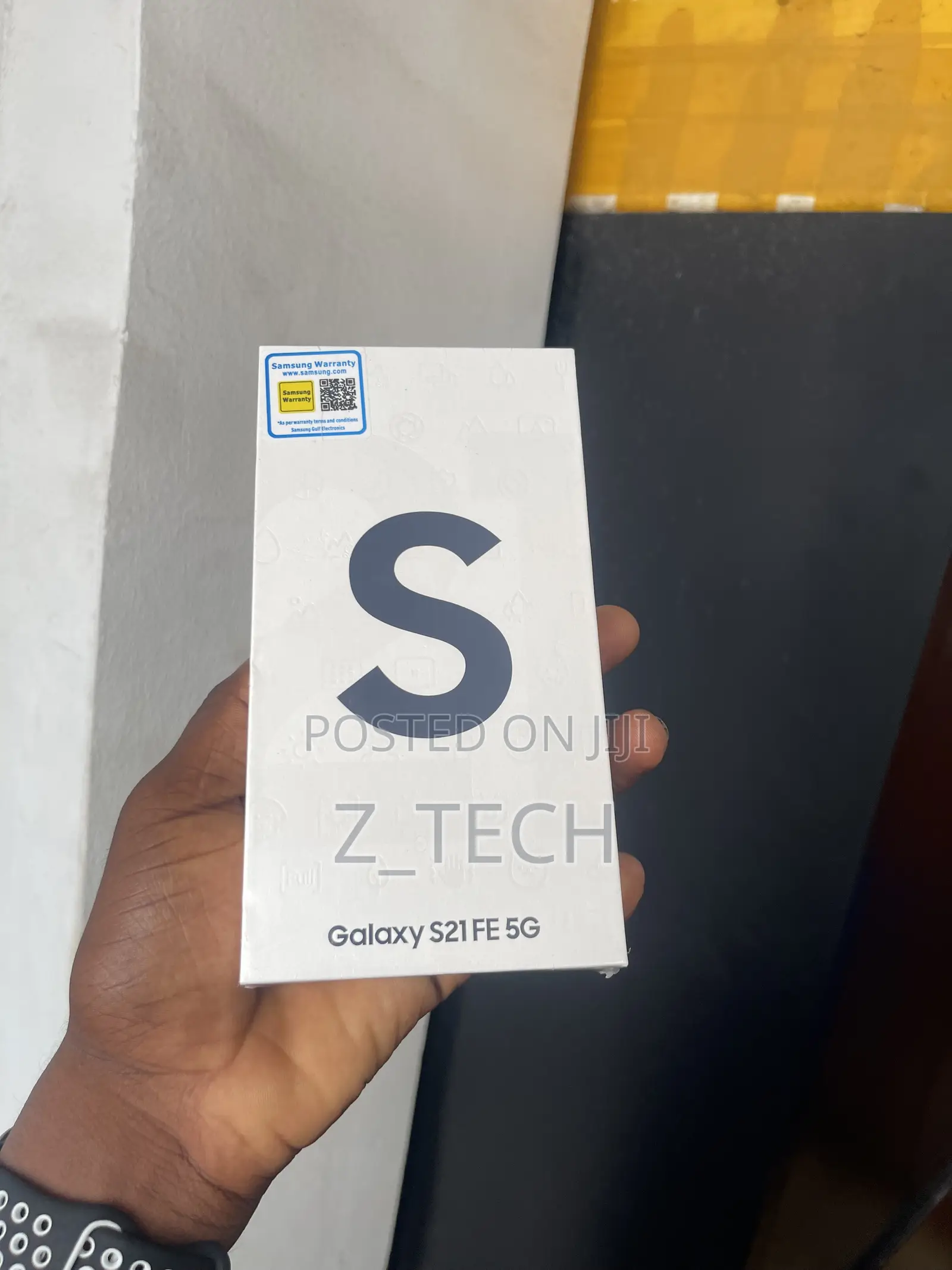 New Samsung Galaxy S21 FE 5G 128 GB Black