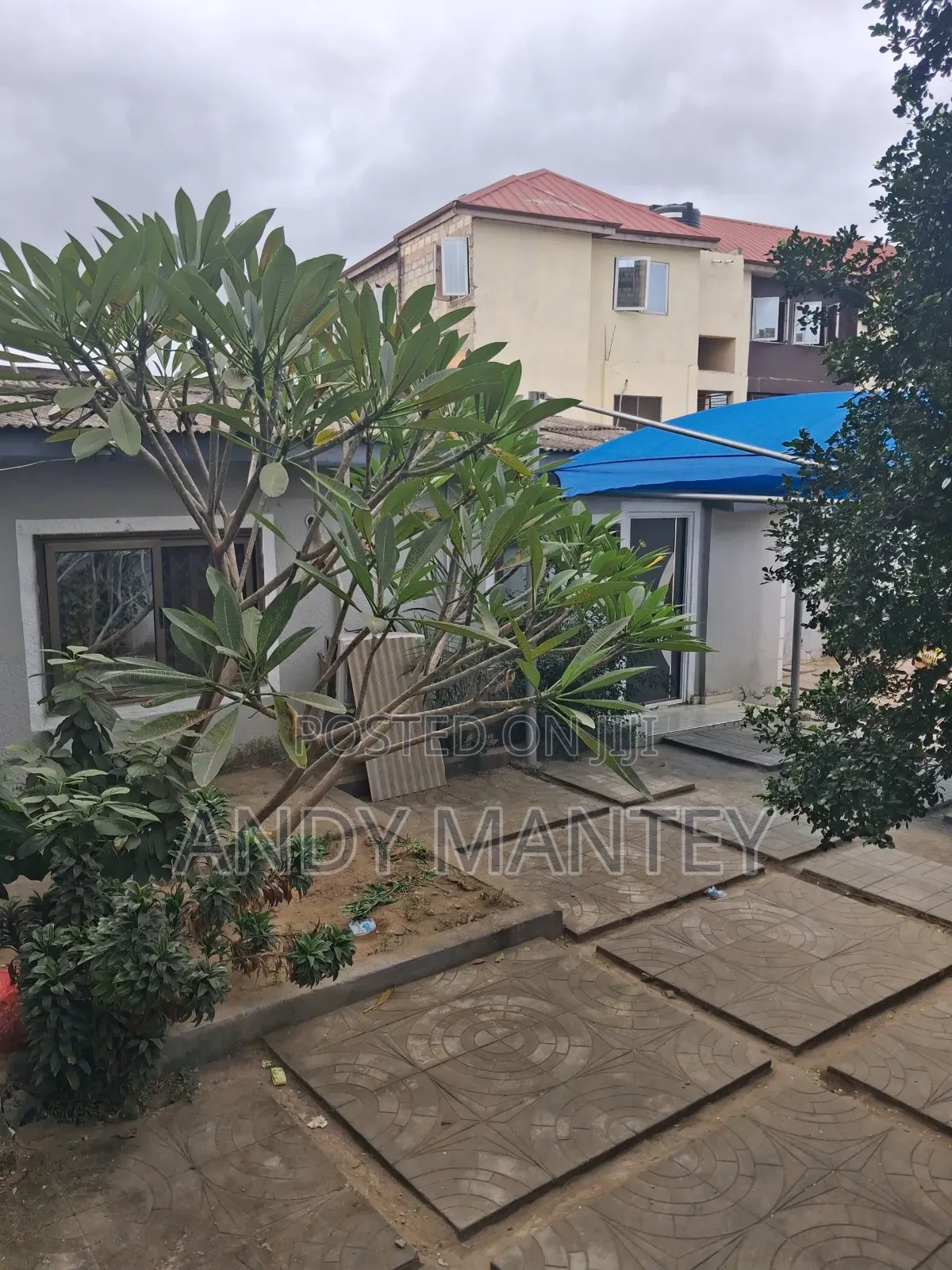 1bdrm House in Police Station for rent