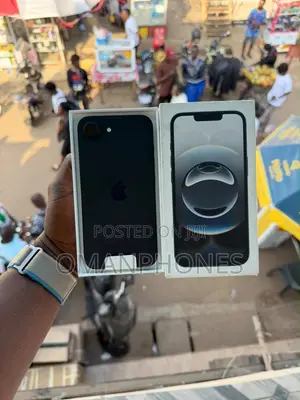 New Apple iPhone 16e 128 GB Black