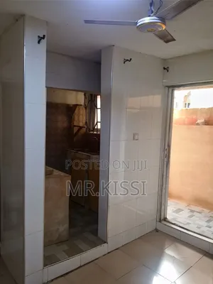 Mini Flat in Srsc, Gomoa East for rent