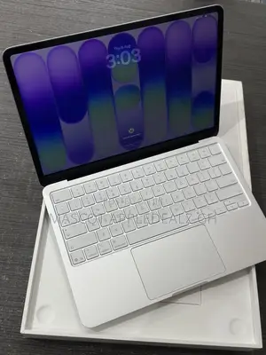 Laptop Apple MacBook Neo 2026 8GB SSD 256GB