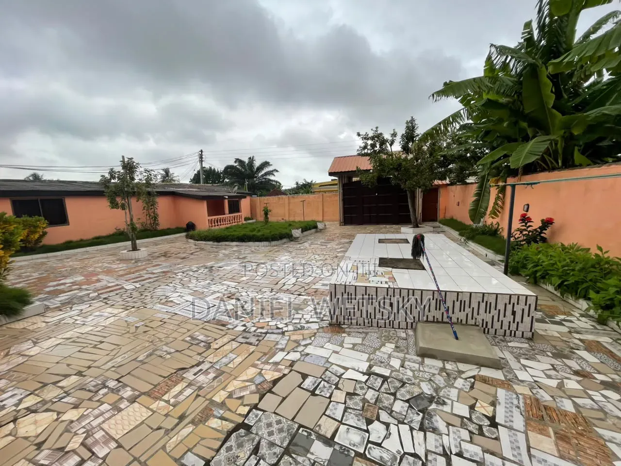 2bdrm Apartment in Mary Lucy Hospital, Last Stop for rent