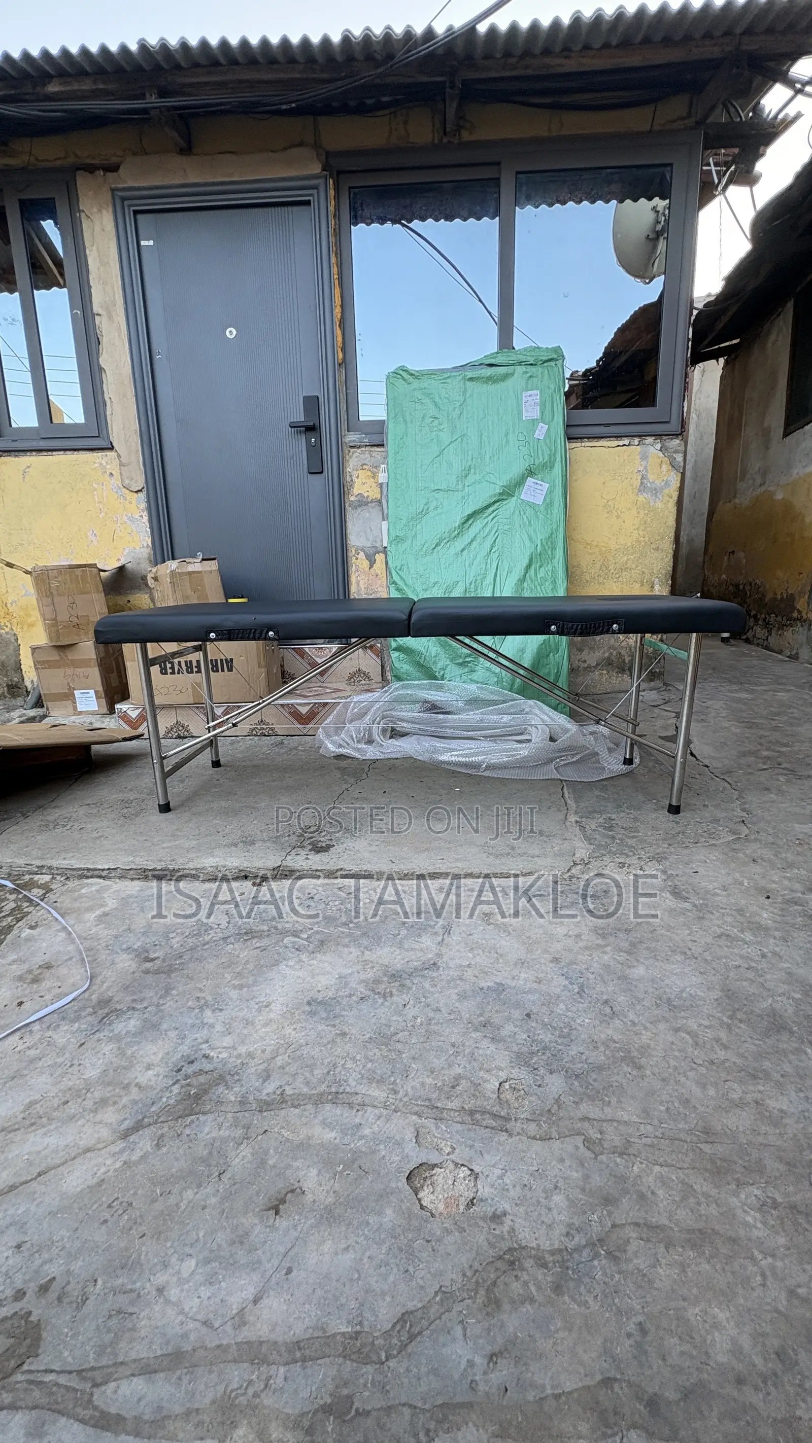 Foldable Massage Table