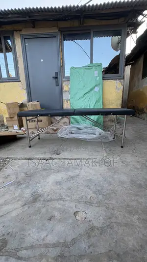 Foldable Massage Table