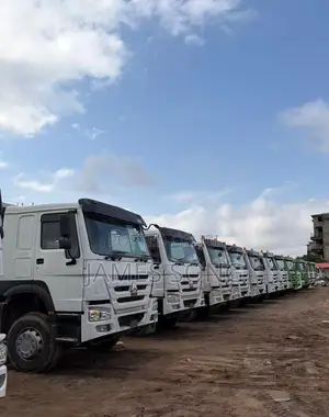 HOWO 6x4 Tractor Sales at TEMA