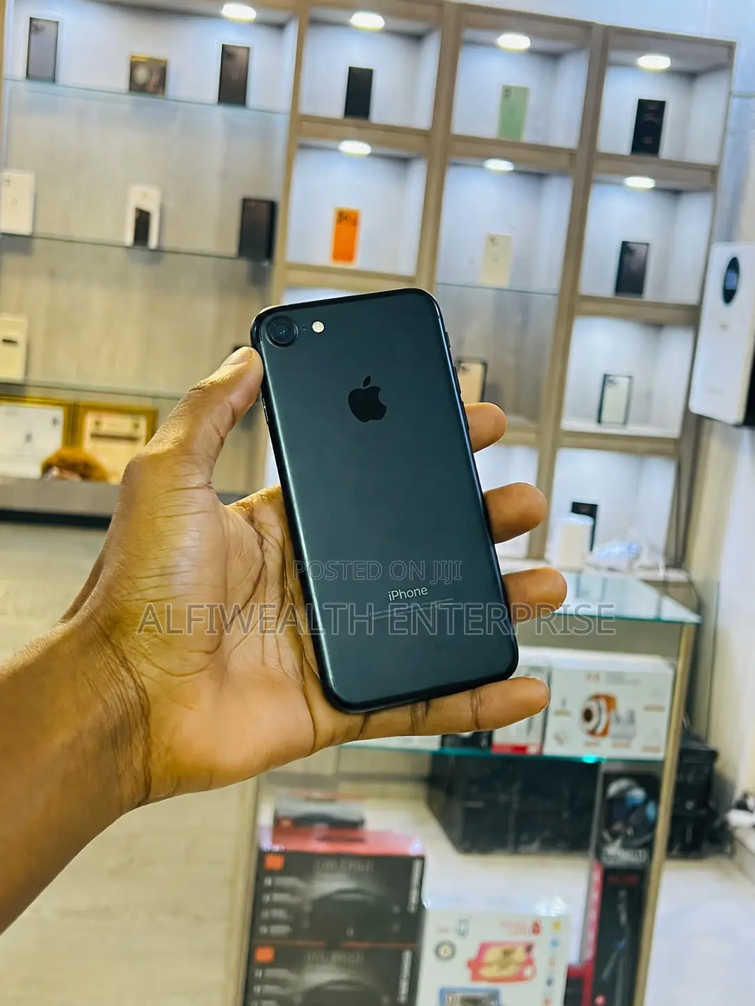 Apple iPhone 7 32 GB Black