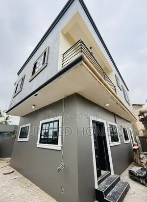 2bdrm House in Awoshie for sale