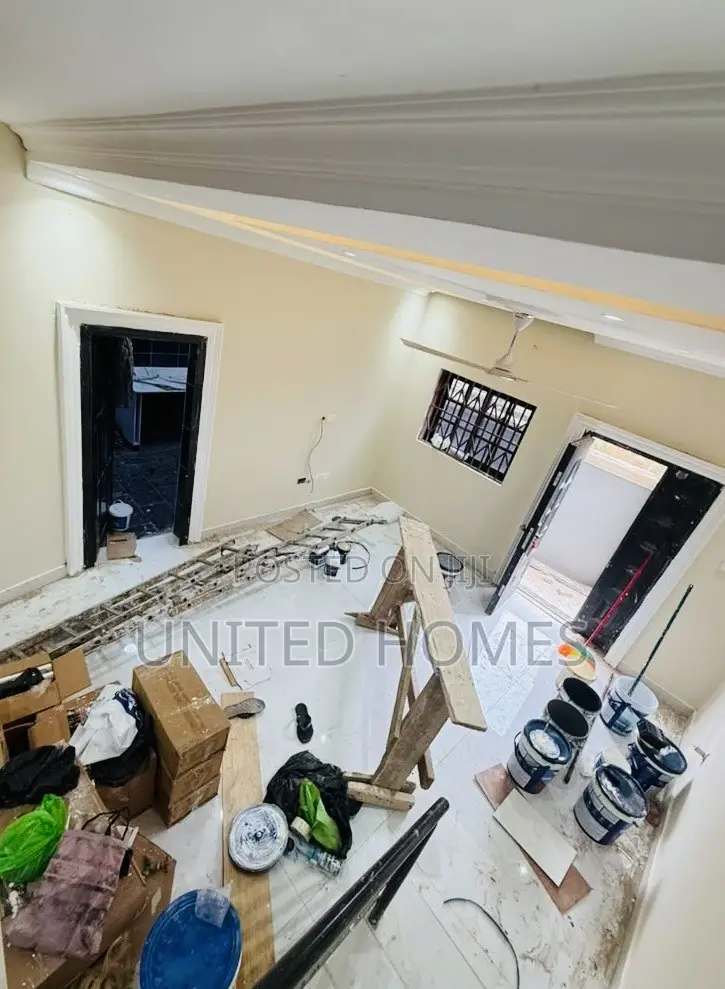 2bdrm House in Awoshie for sale