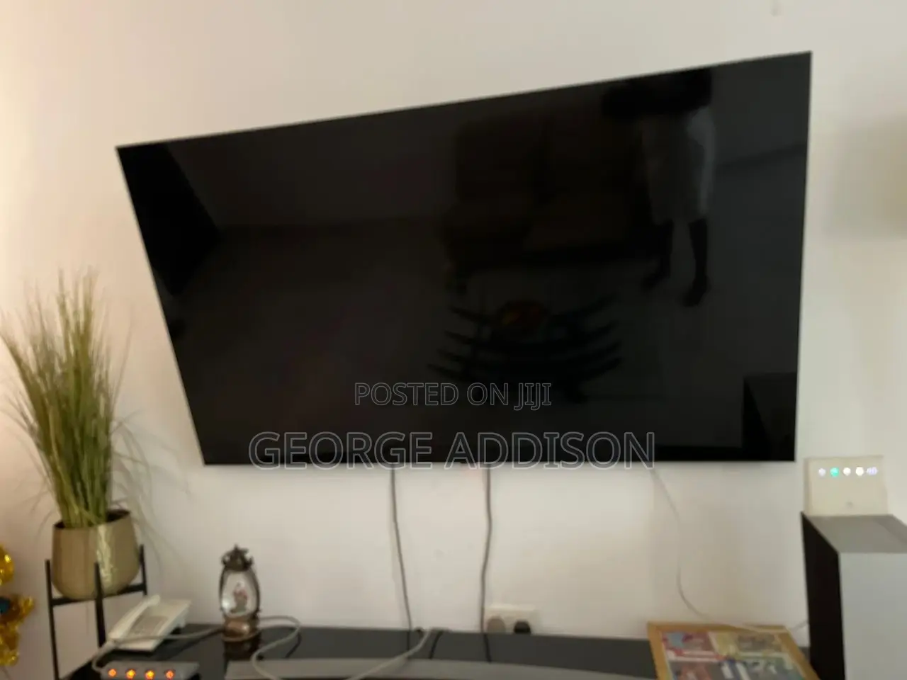 Samsung 75 Inches Smart TV