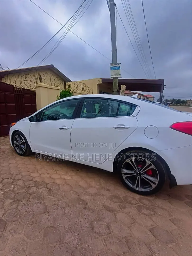 Kia Forte EX Sedan 2015 White