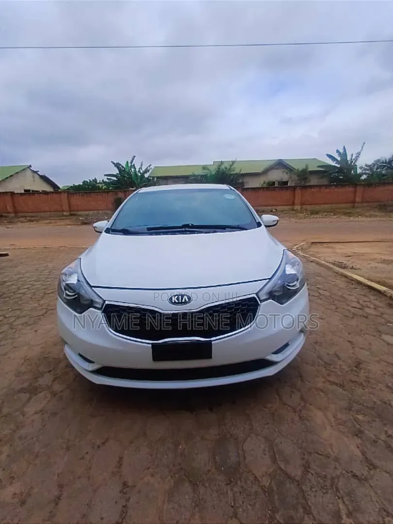 Kia Forte EX Sedan 2015 White