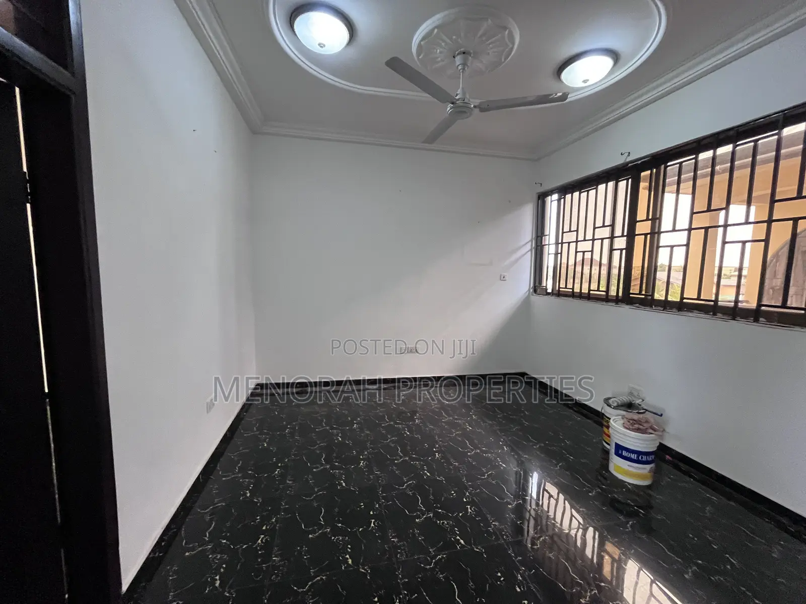 2bdrm Apartment in Adenta Amrahia for rent