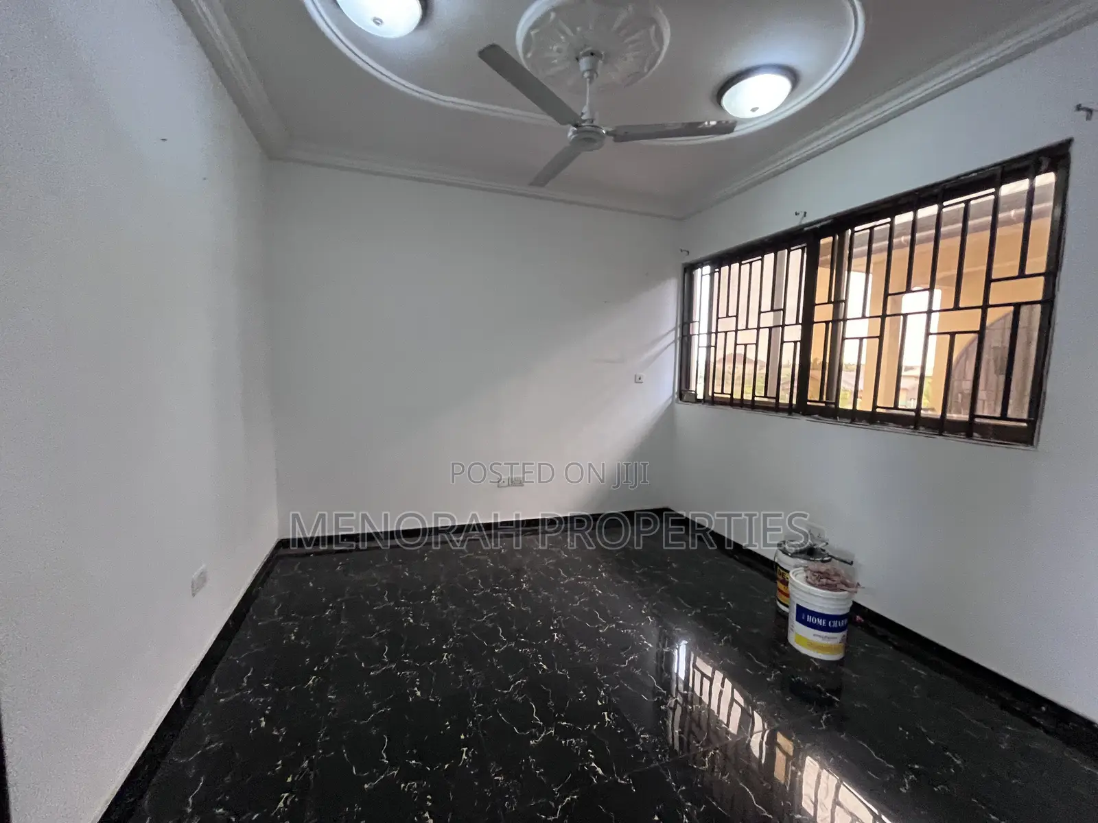 2bdrm Apartment in Adenta Amrahia for rent