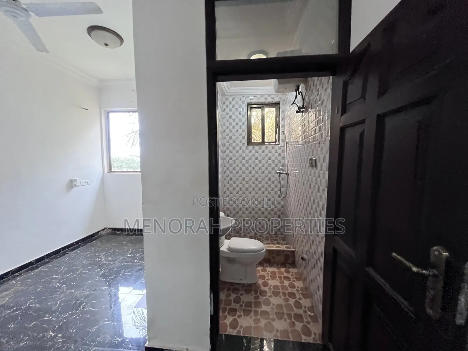 2bdrm Apartment in Adenta Amrahia for rent