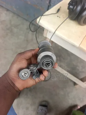 TakStar Sm7B Studio Microphone