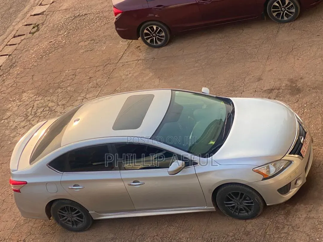 Nissan Sentra S 4dr Sedan (1.8L 4cyl CVT) 2015 Silver
