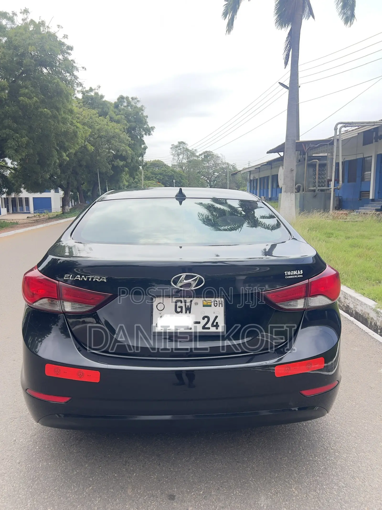 Hyundai Elantra Limited Sedan FWD (1.8L 4cyl 6A) 2016 Black