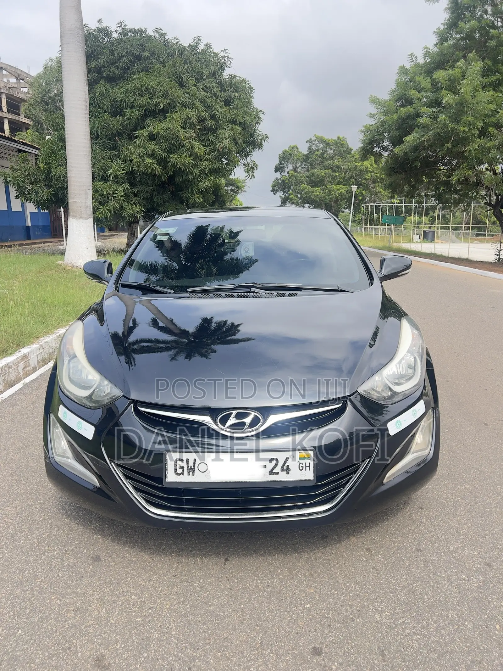 Hyundai Elantra Limited Sedan FWD (1.8L 4cyl 6A) 2016 Black
