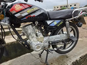 Royal Motorcycle 2022 Black