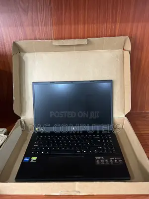 New Laptop Acer Nitro V 15 16GB Intel Core i5 SSD 512GB