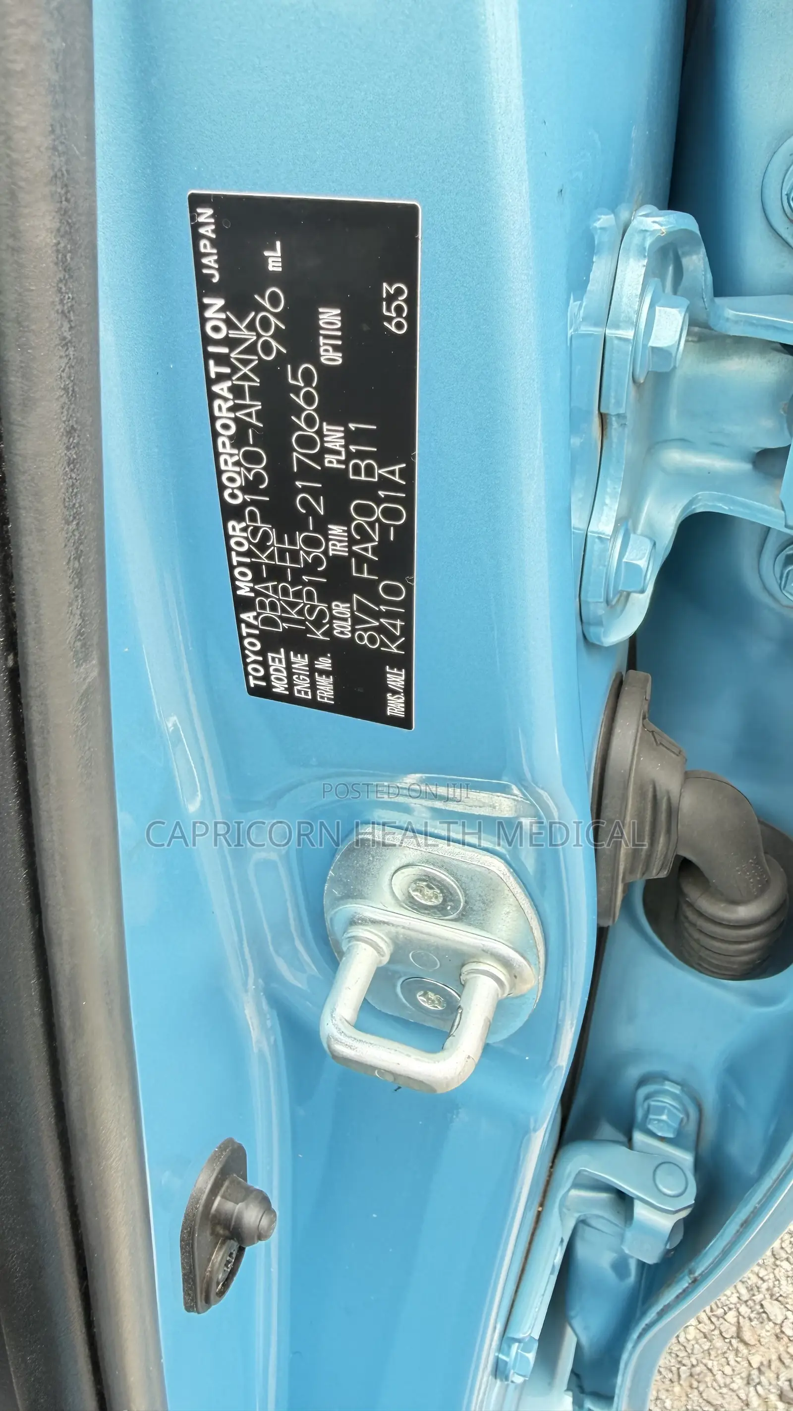 Toyota Vitz 1.0 FWD 5dr 2016 Blue