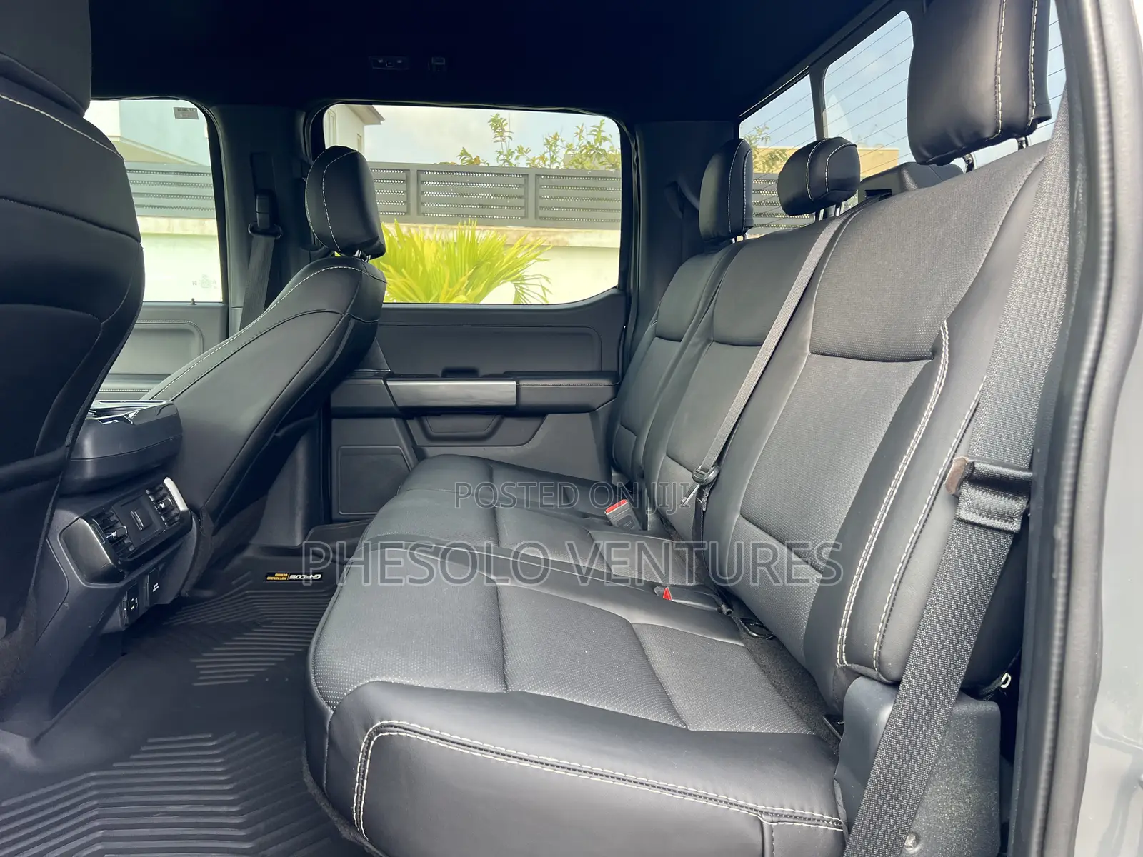 Ford F-150 XLT 2022 Black