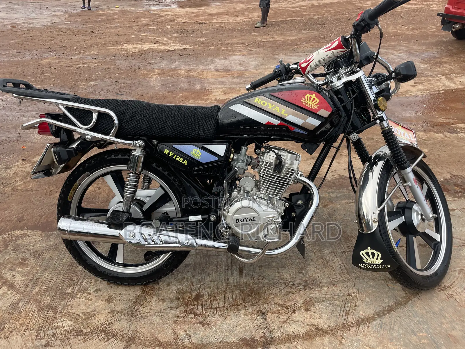 New Royal RY125 2025 Black