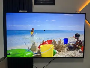 SAMSUNG 55 Inches Series 7 Smart Digital Satellite. 4KUHD AppleAirPlay