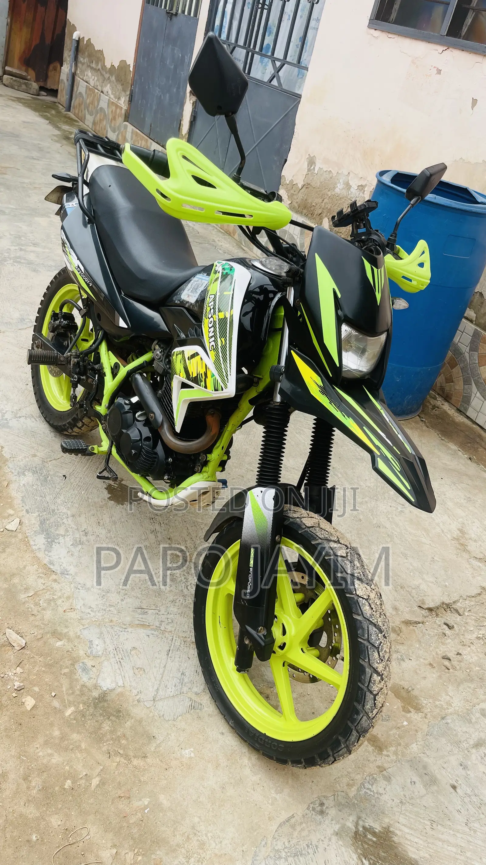 Apsonic AP200GY-9 2025 Green