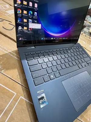 Laptop Asus Zenbook 14 OLED 16GB Intel Core i7 SSD 1T