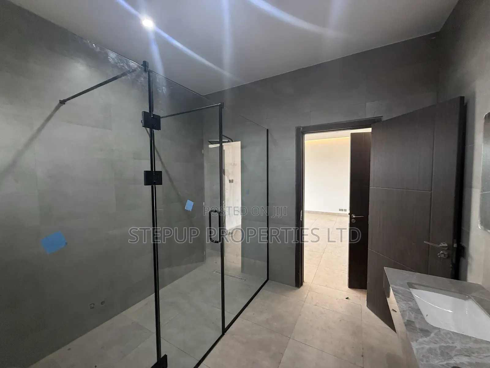 4bdrm House in Adjiringanor Kings, Adjiriganor for rent