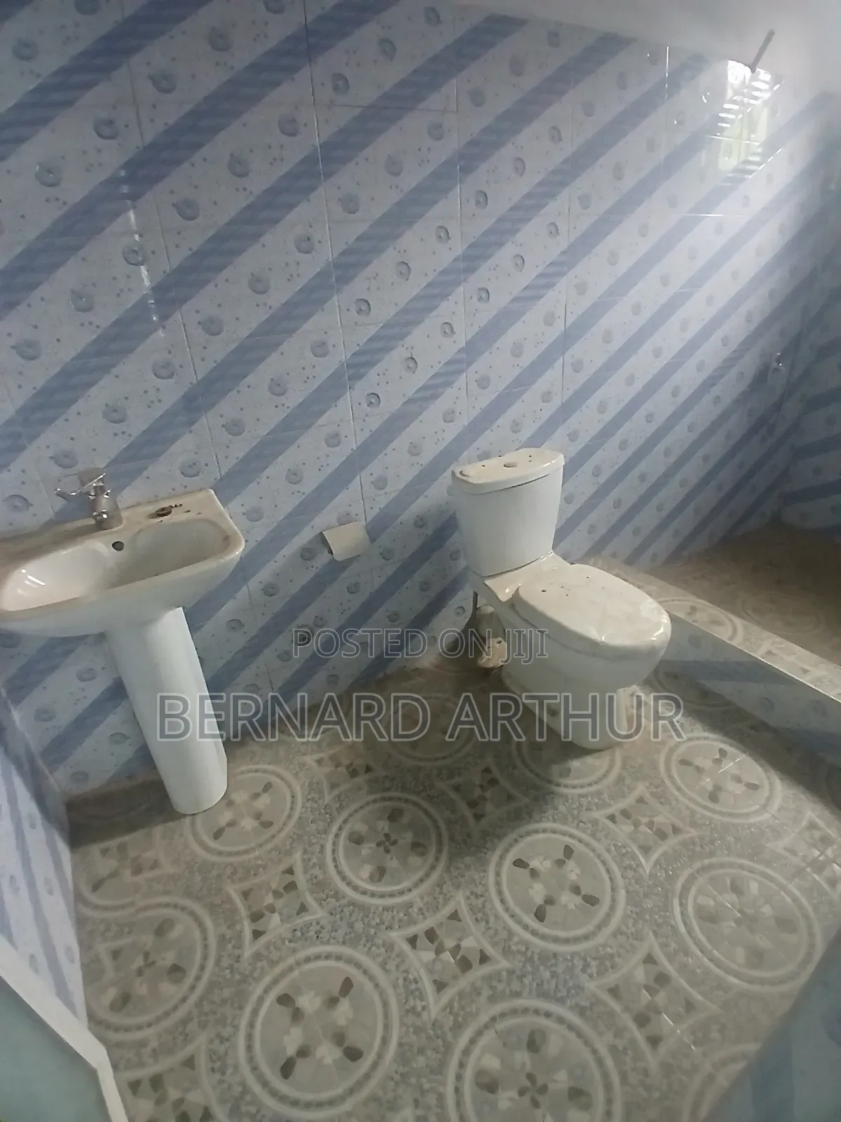 3bdrm Apartment in Bernard Agency, Pokuase for rent