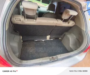 Toyota Vitz 2010 Beige