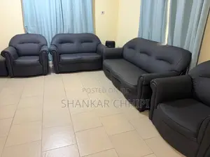 7 Seator Sofa (3+2+1+1) With Center Table