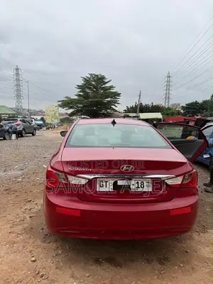 Hyundai Sonata 2013 Red