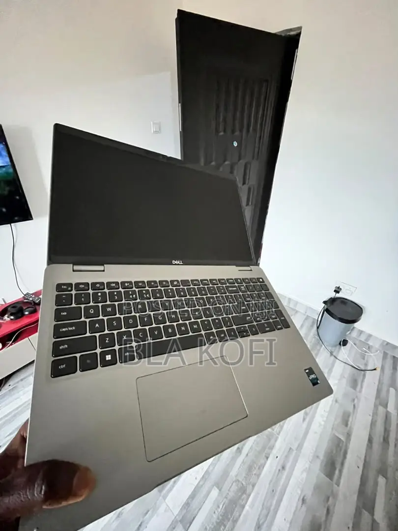 New Laptop Dell Latitude 5540 32GB Intel Core i5 SSD 512GB