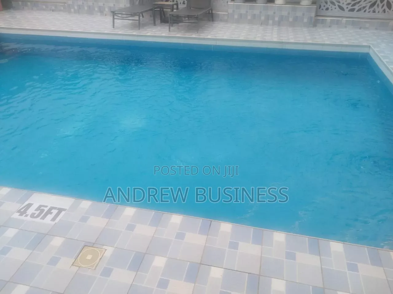 Swimming Pool Cleaning Service