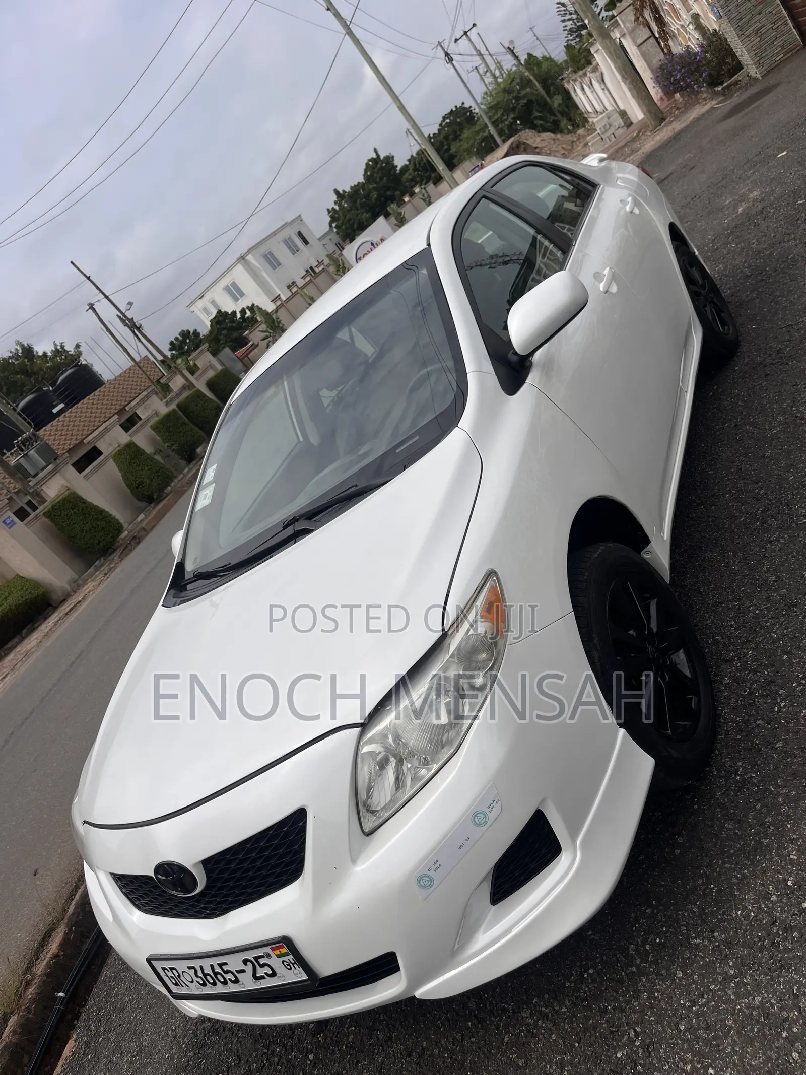 Toyota Corolla 2010 White