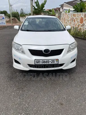 Toyota Corolla 2010 White