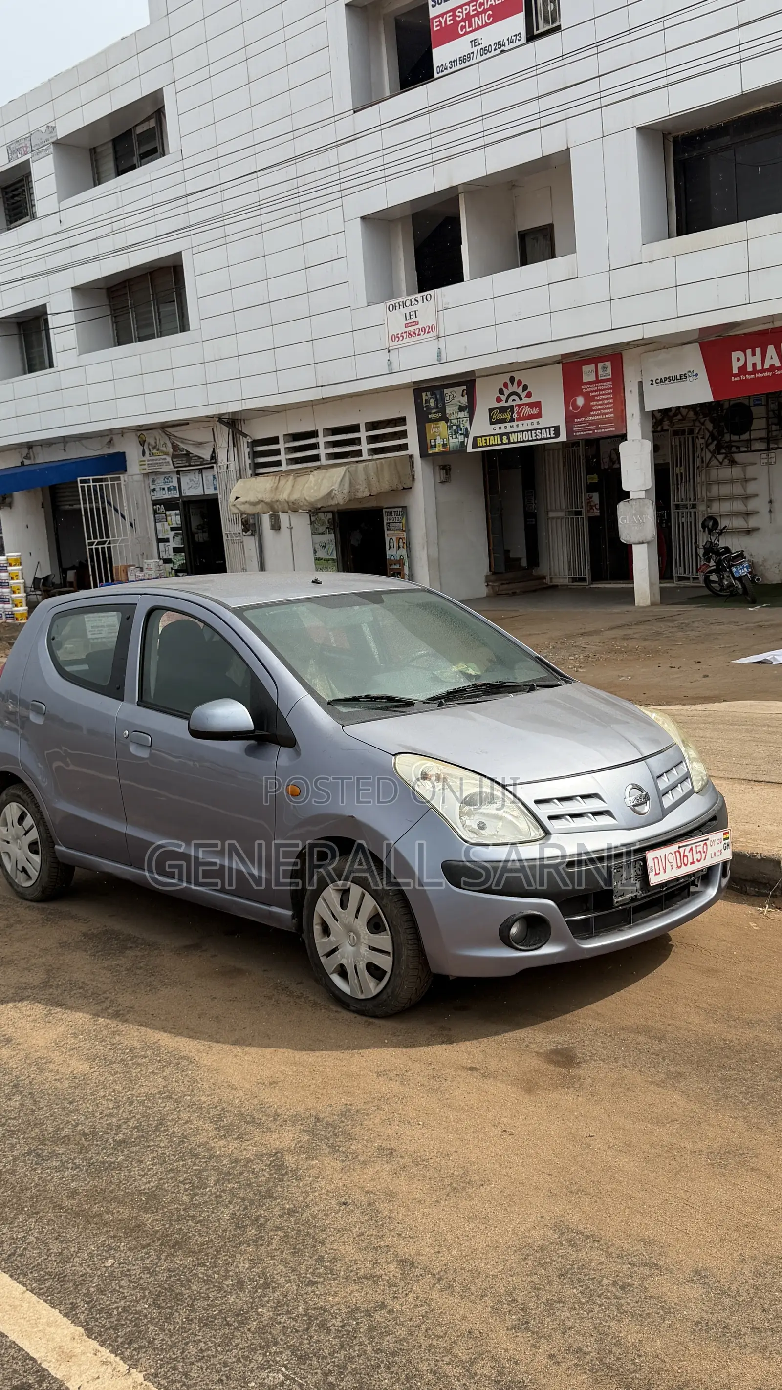 Nissan Pixo 1.0 FWD 2011 Gray