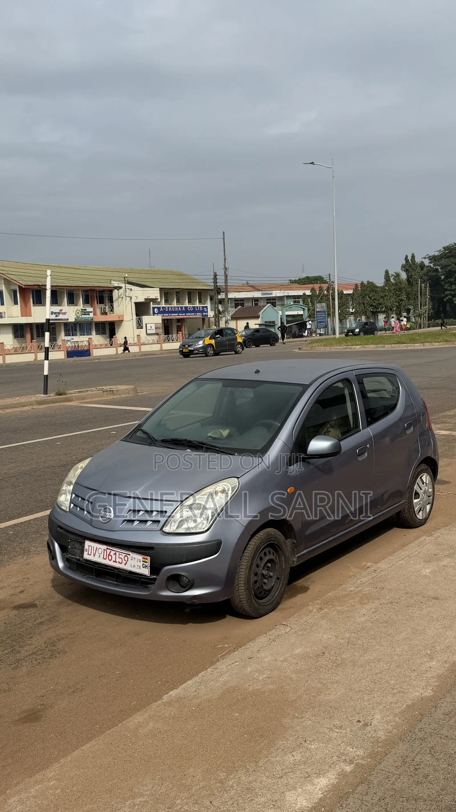 Nissan Pixo 1.0 FWD 2011 Gray
