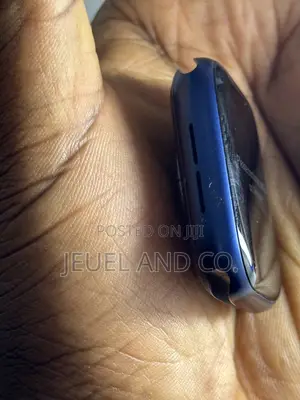 Apple Watch Series 6 44MM iCloud Locked (Read Description)