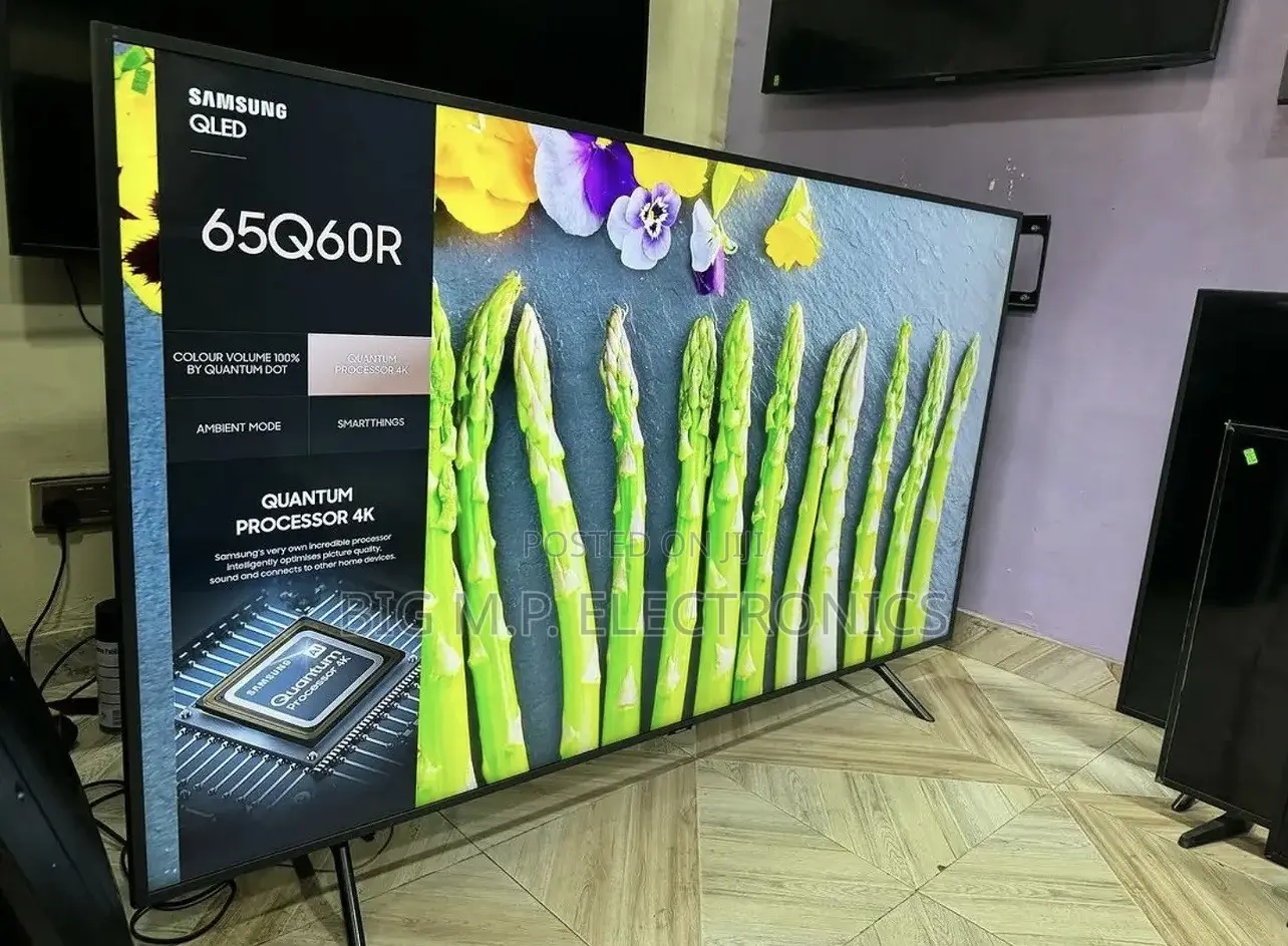 SAMSUNG 65 INCHES QLED TV. 2021 Model With Edgeless Screen/Body.