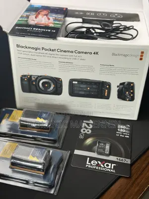 Black Magic Pocket Cinema Camera (Body) + Creator Essentials Kit