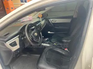 Toyota Corolla 2014 White