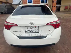 Toyota Corolla 2014 White