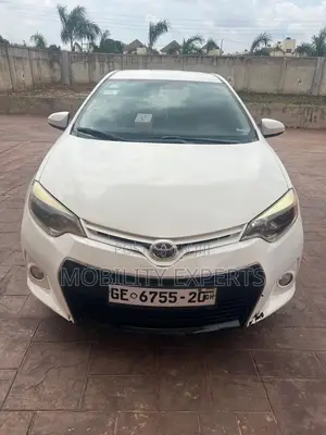 Toyota Corolla 2014 White
